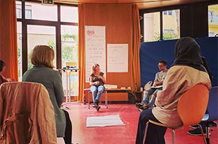 <p><strong>Vorlesetag · </strong>„Der kleine Bauchweh“ – Bilderbuch-Lesung mit Erzähltheater für Vorschulkinder in der Maria-Hilf-Kita Wiesbaden.</p>