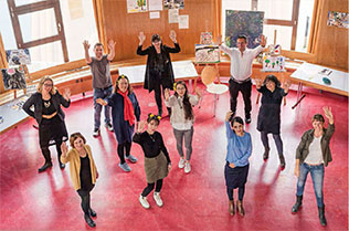 <p><strong>Vorlesetag · </strong>„Der kleine Bauchweh“ – Bilderbuch-Lesung mit Erzähltheater für Vorschulkinder in der Maria-Hilf-Kita Wiesbaden.</p>